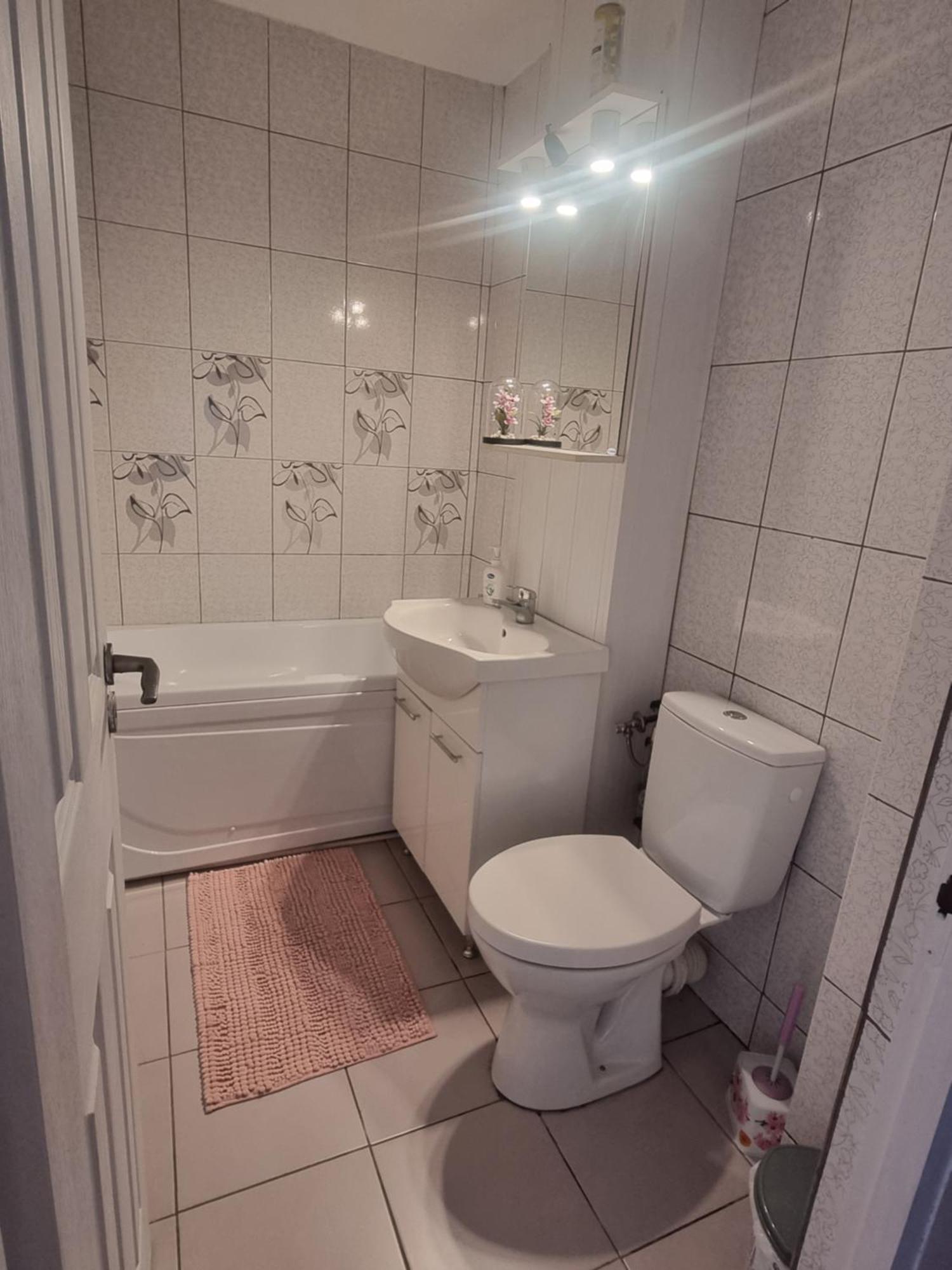 Apartmán Garsoniera Emilia Câmpulung Moldovenesc Exteriér fotografie